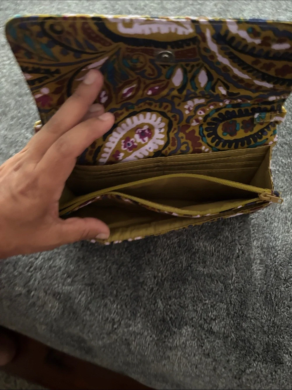 Vera Bradley Wallet Crossbody in Buta Spray